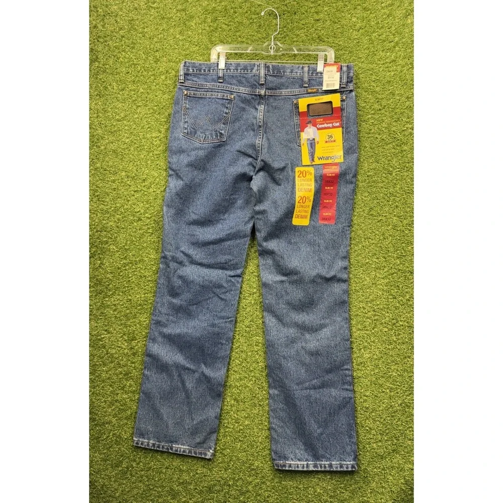 Wrangler Cowboy Cut MWZ Jeans Mens 38x32 Blue Denim Slim Fit Workwear NEW